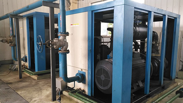 影响空气压缩机排气量的因素有哪些？